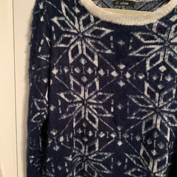 Fu Zade FUZZY Blue/white Pullover Sweater SZ S - Picture 4 of 4